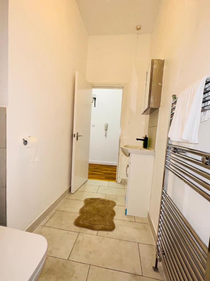 Newly Refurbished Two Bedrooms Flat St Leonards-on-Sea Экстерьер фото